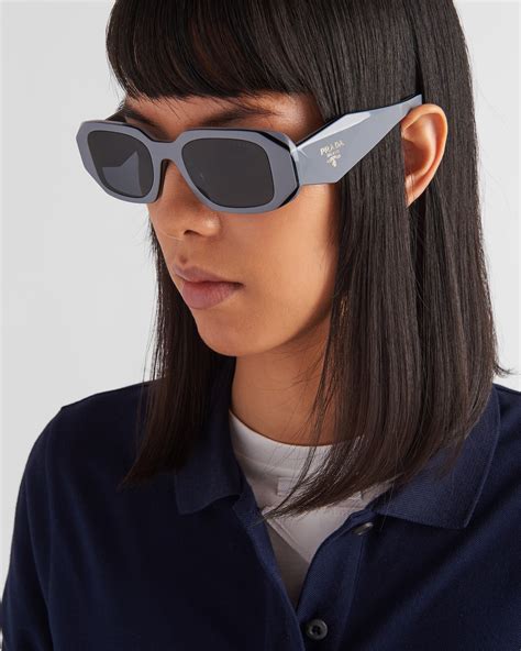 discounted Prada sunglasses outlet